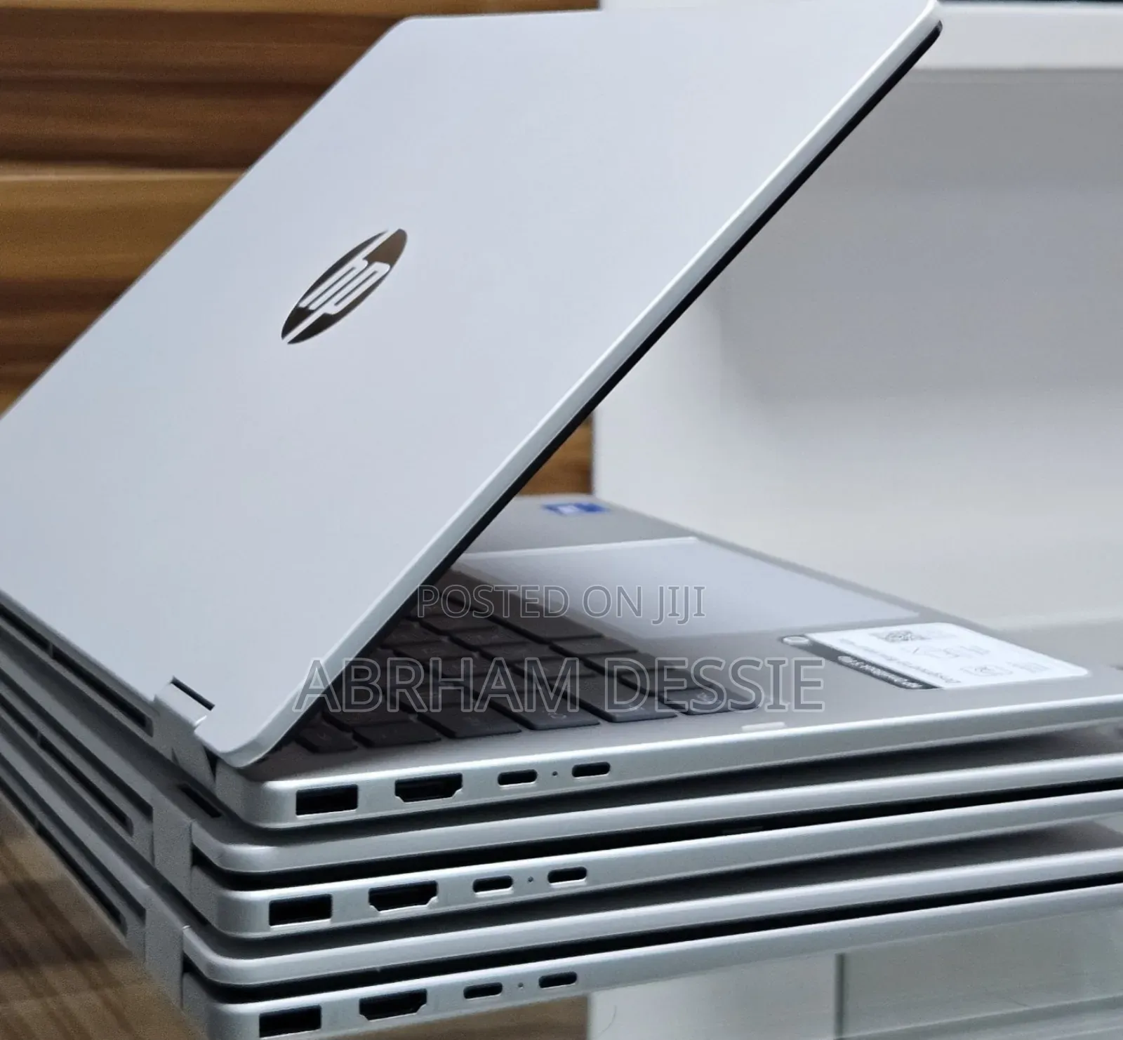 New Laptop HP 8GB Intel Core 5 SSD 512GB