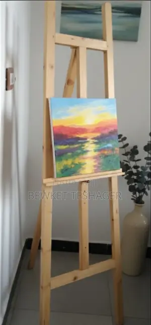 Professional Wooden Art Stand / Easel