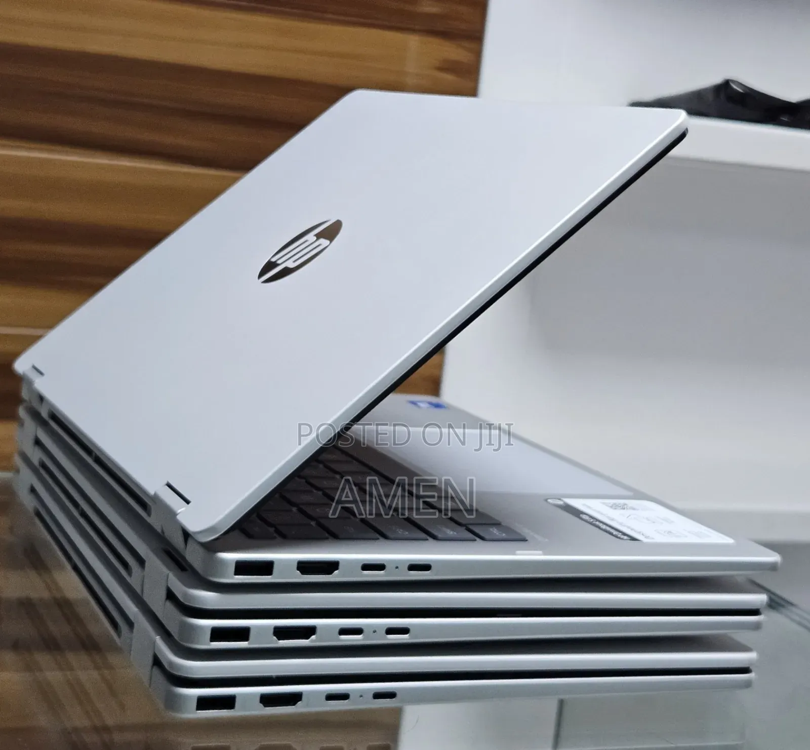 New Laptop HP OmniBook 5 Flip 8GB Intel Core 5 SSD 512GB