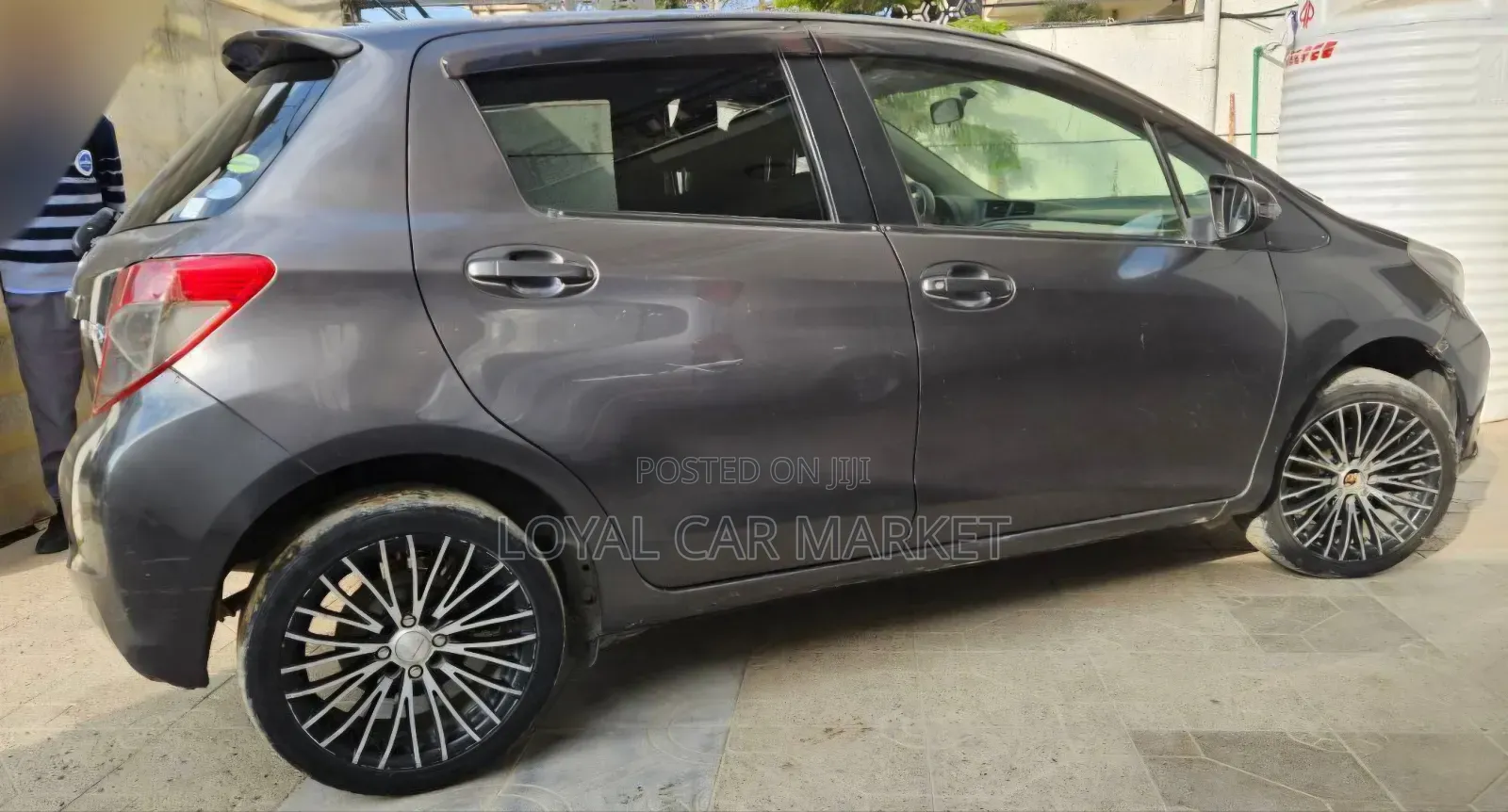 Toyota Yaris 2013 Gray