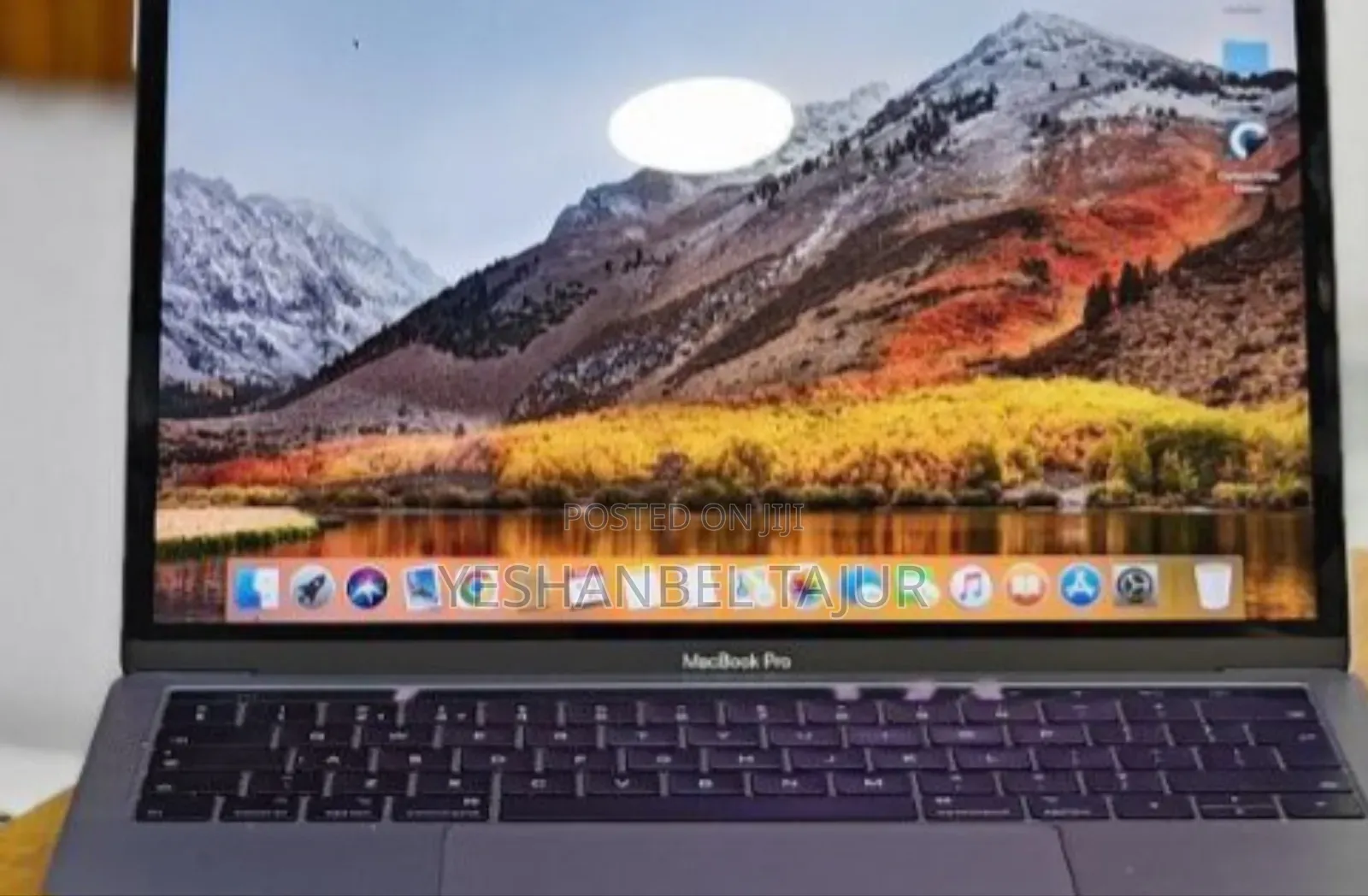 New Laptop Apple MacBook Pro 2019 16GB Intel Core I5 SSD 256GB