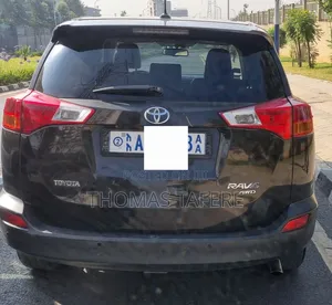 Toyota RAV4 2015