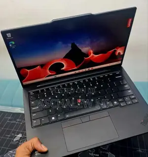 New Laptop Lenovo ThinkPad X1 Carbon 32GB Intel Core Ultra 7 SSD 512GB