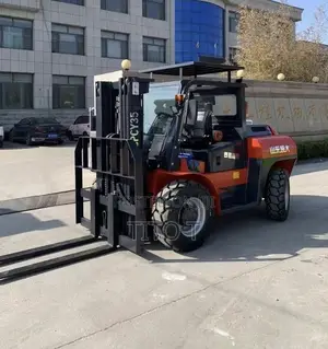 Photo - Forklift Operator