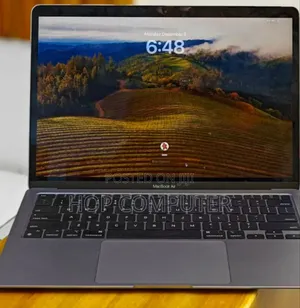 New Laptop Apple MacBook Air 2020 M1 8GB Apple M1 SSD 256GB