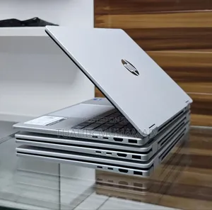 New Laptop HP OmniBook 5 16" 8GB Intel Core Ultra 5 SSD 512GB