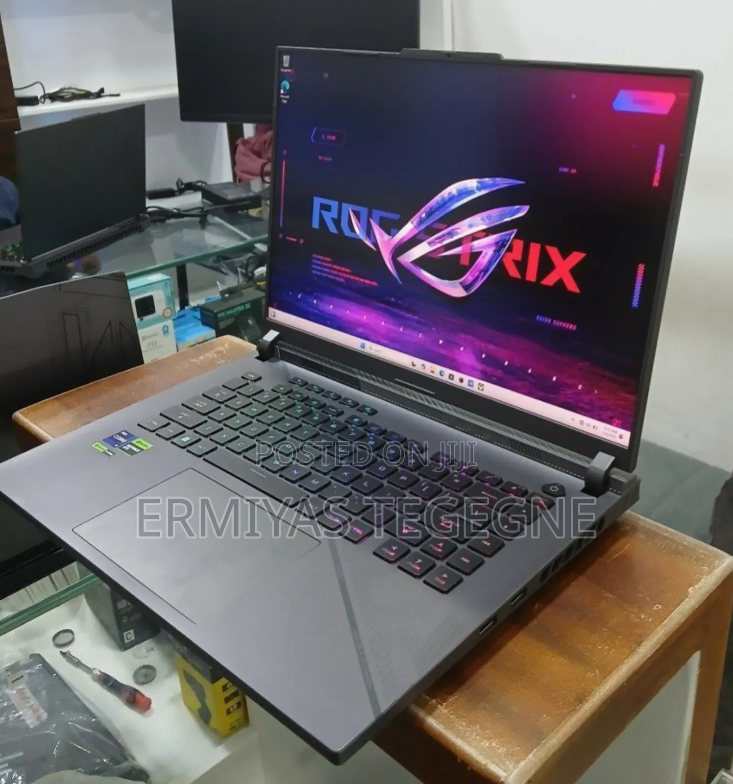 New Laptop Asus ROG Strix G15 32GB Intel Core Ultra 9 SSD 1T