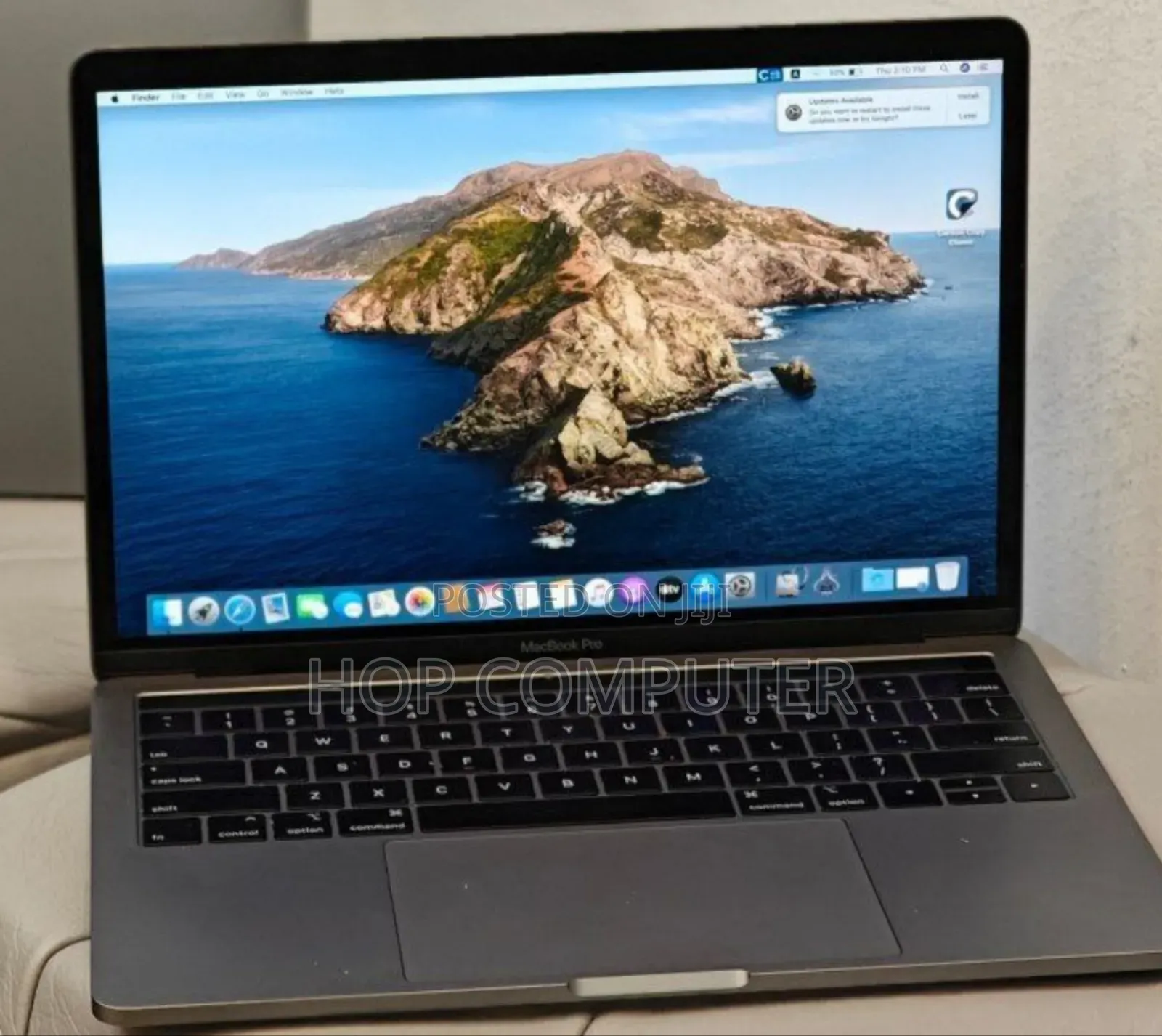 New Laptop Apple MacBook Pro 2019 16GB Intel Core I7 SSD 256GB