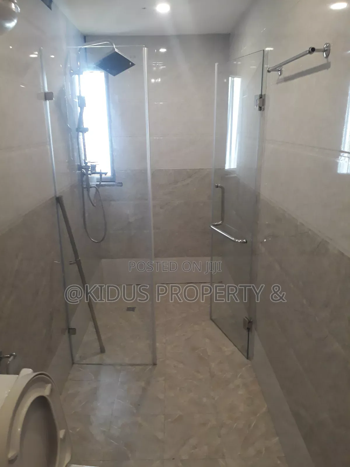 2bdrm Apartment in Mekaele Africa, Nifas Silk-Lafto for rent