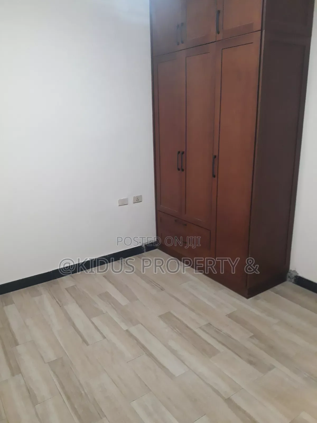 2bdrm Apartment in Mekaele Africa, Nifas Silk-Lafto for rent