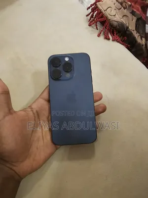 Photo - Apple iPhone 15 Pro 128 GB Blue