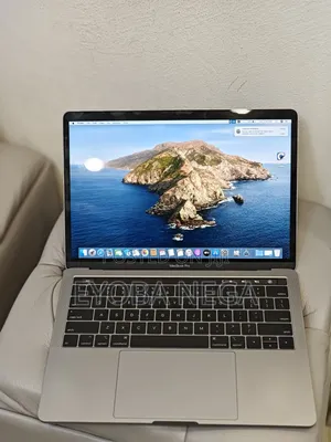 New Laptop Apple MacBook Pro 2019 16GB Intel Core I7 SSD 1T