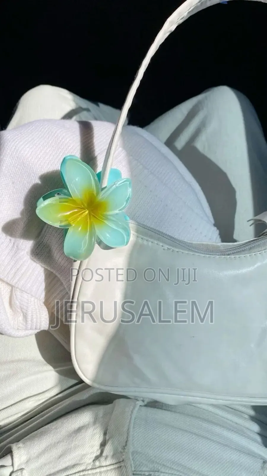 Flower Hair Claw Clips – Colorful Acrylic