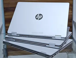 New Laptop HP OmniBook 5 14" 8GB Intel Core I7 SSD 512GB