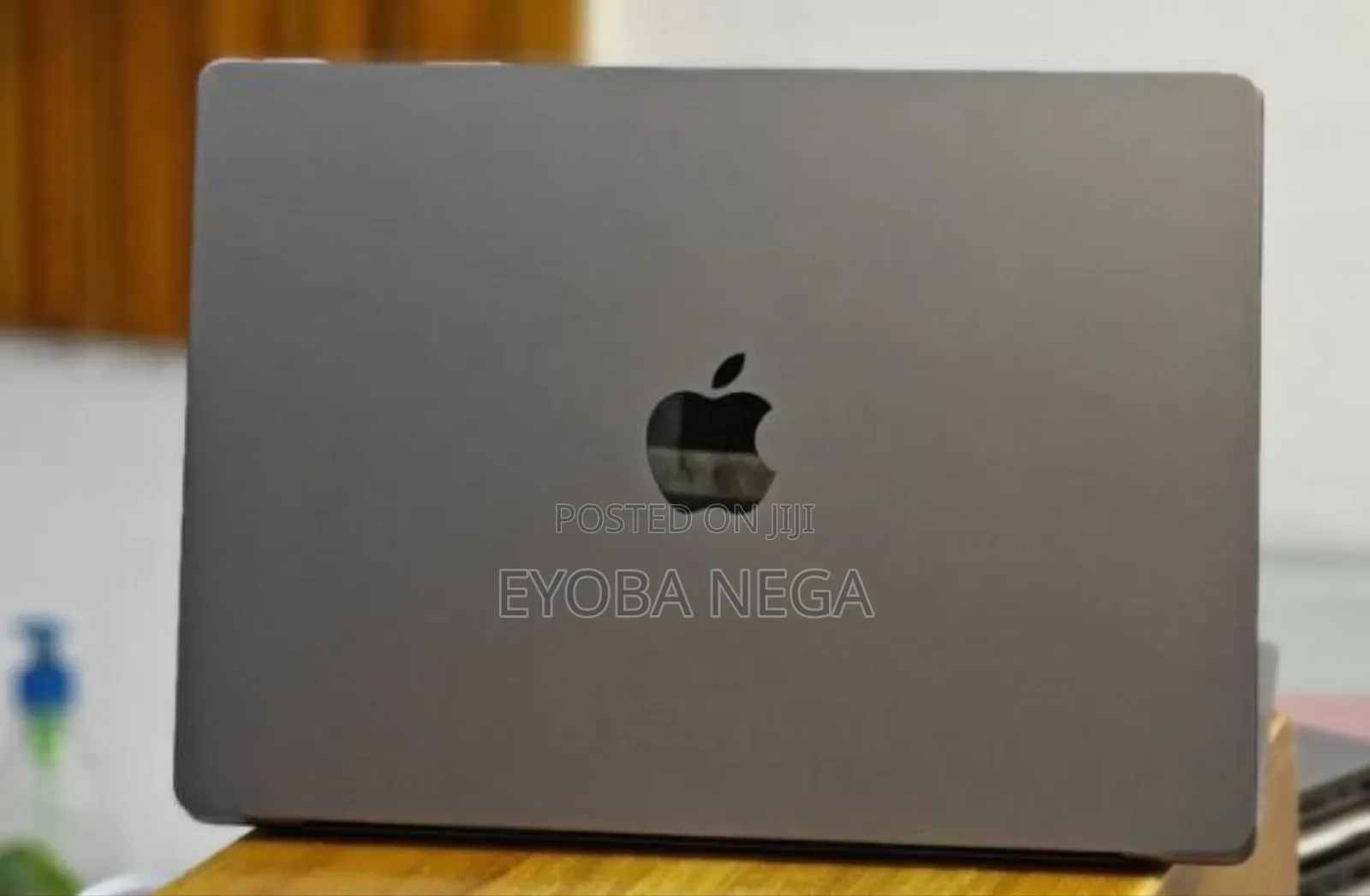 New Laptop Apple MacBook Pro M1 16GB Apple M1 Pro SSD 512GB