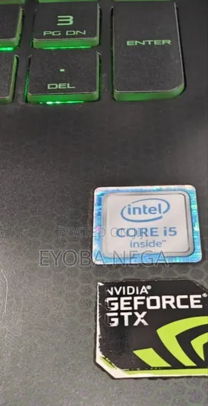 Laptop HP Pavilion 15 12GB Intel Core I5 HDD+SSD 1.5T