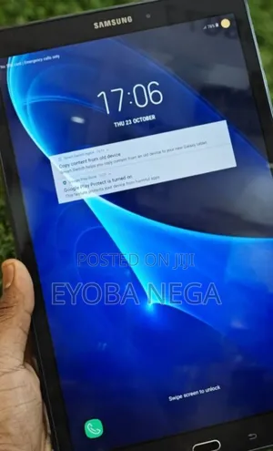 Photo - Samsung Galaxy Tab A 10.1 (2016) 32 GB Black