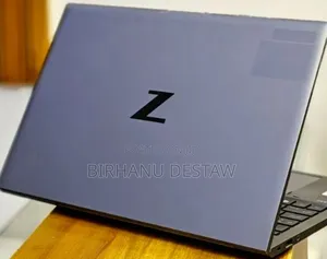 New Laptop HP ZBook Firefly 15 G7 16GB Intel Core I7 SSD 512GB