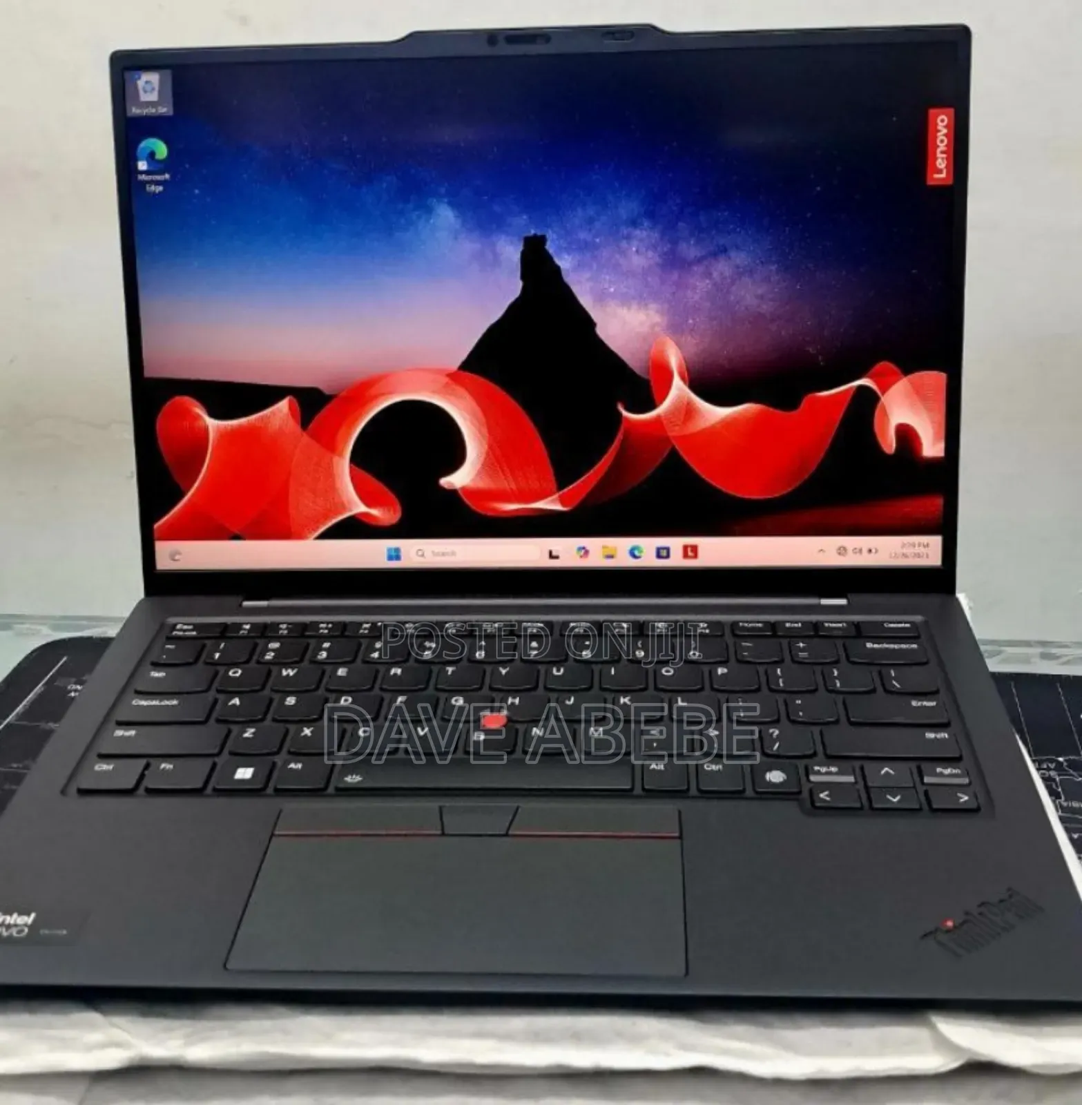 New Laptop Lenovo ThinkPad X1 Carbon 32GB Intel Core Ultra 7 SSD 512GB
