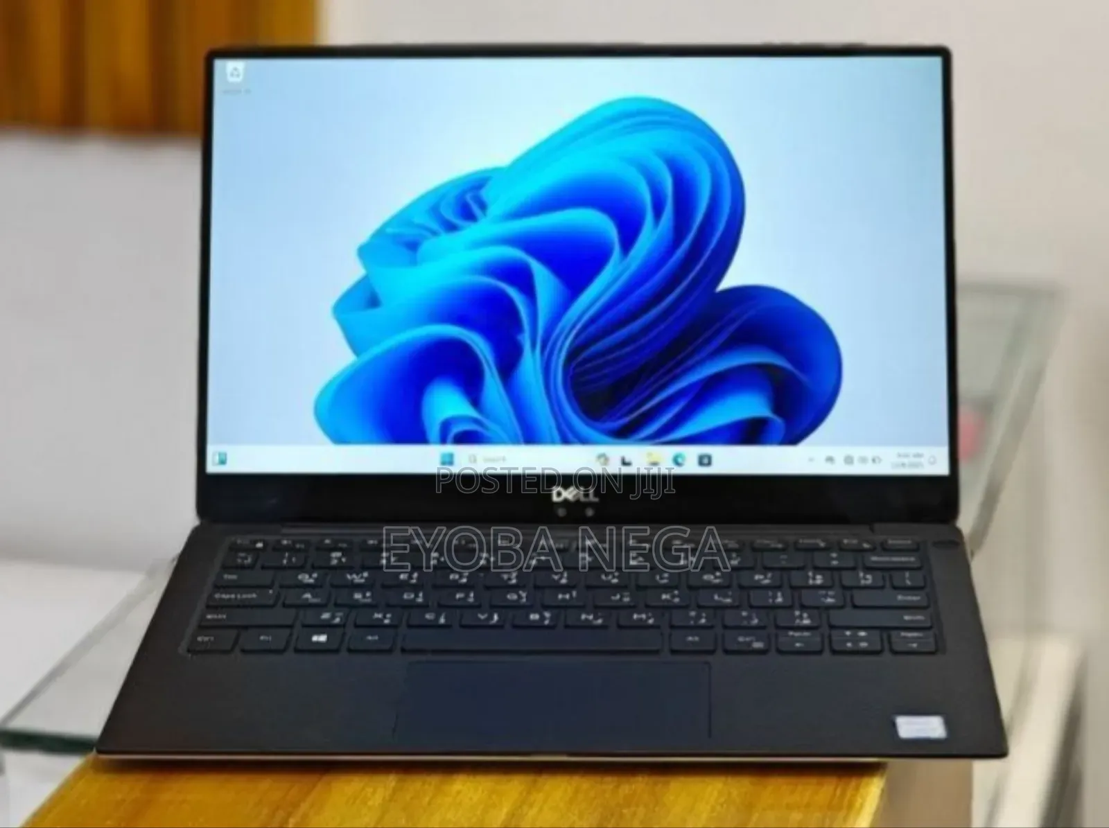 New Laptop Dell XPS 13 8GB Intel Core I5 SSD 512GB