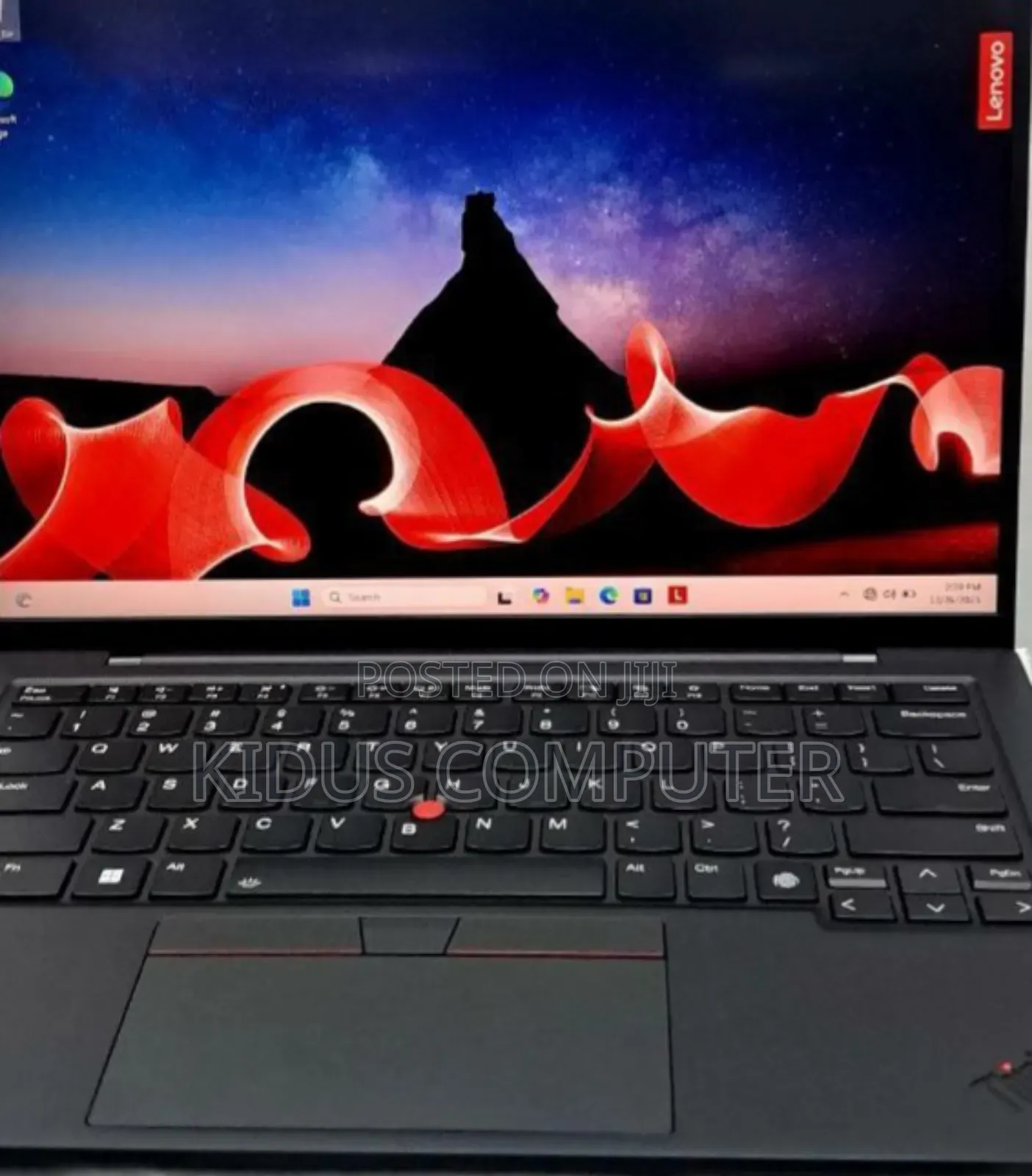 New Laptop Lenovo ThinkPad X1 Carbon 16GB Intel Core Ultra 7 SSD 512GB