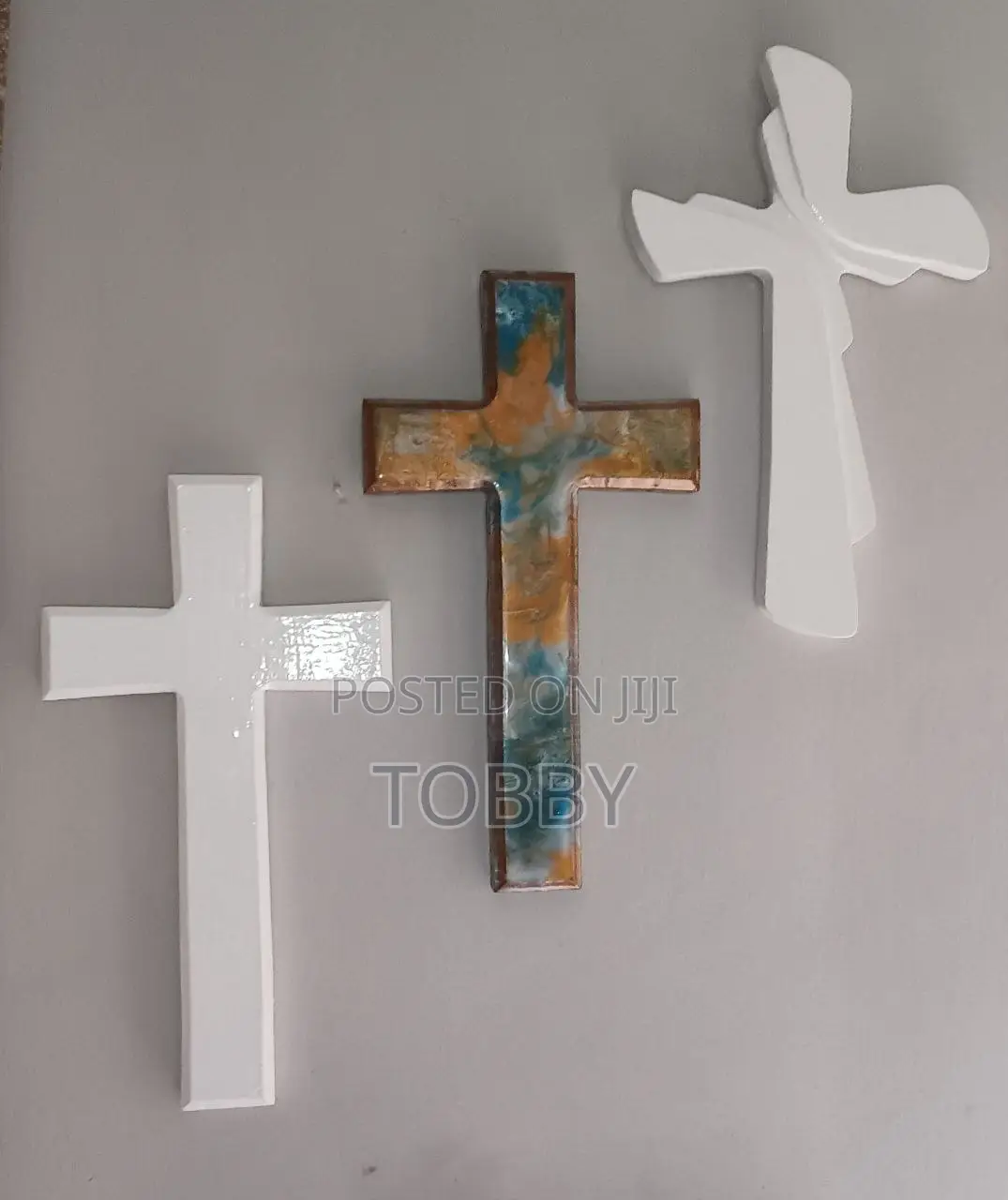 The Cross That Glows With Warmth