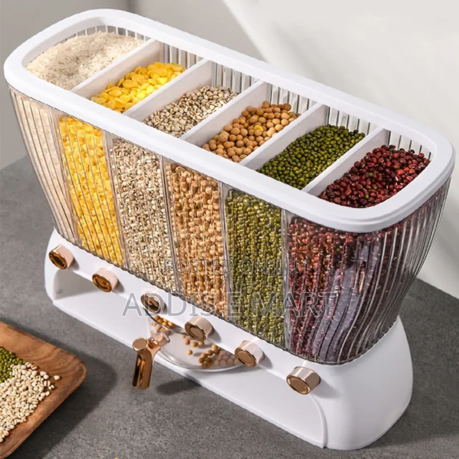 Clear Six-Grid Dry Food Dispenser