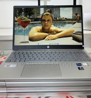 New Laptop HP Stream Notebook 16GB Intel Core I7 SSD 512GB