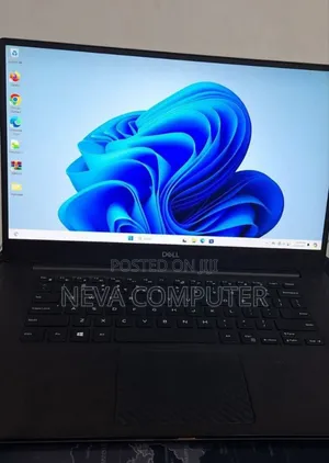 New Laptop Dell Latitude 5530 16GB Intel Core I7 SSD 512GB