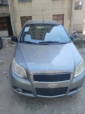 Photo - Chevrolet Aveo 2010 Beige