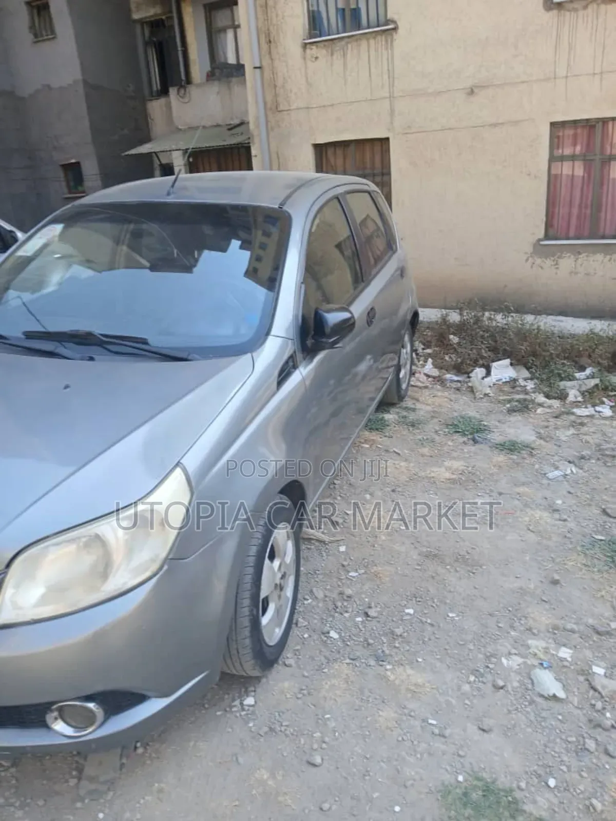 Chevrolet Aveo 2010 Beige