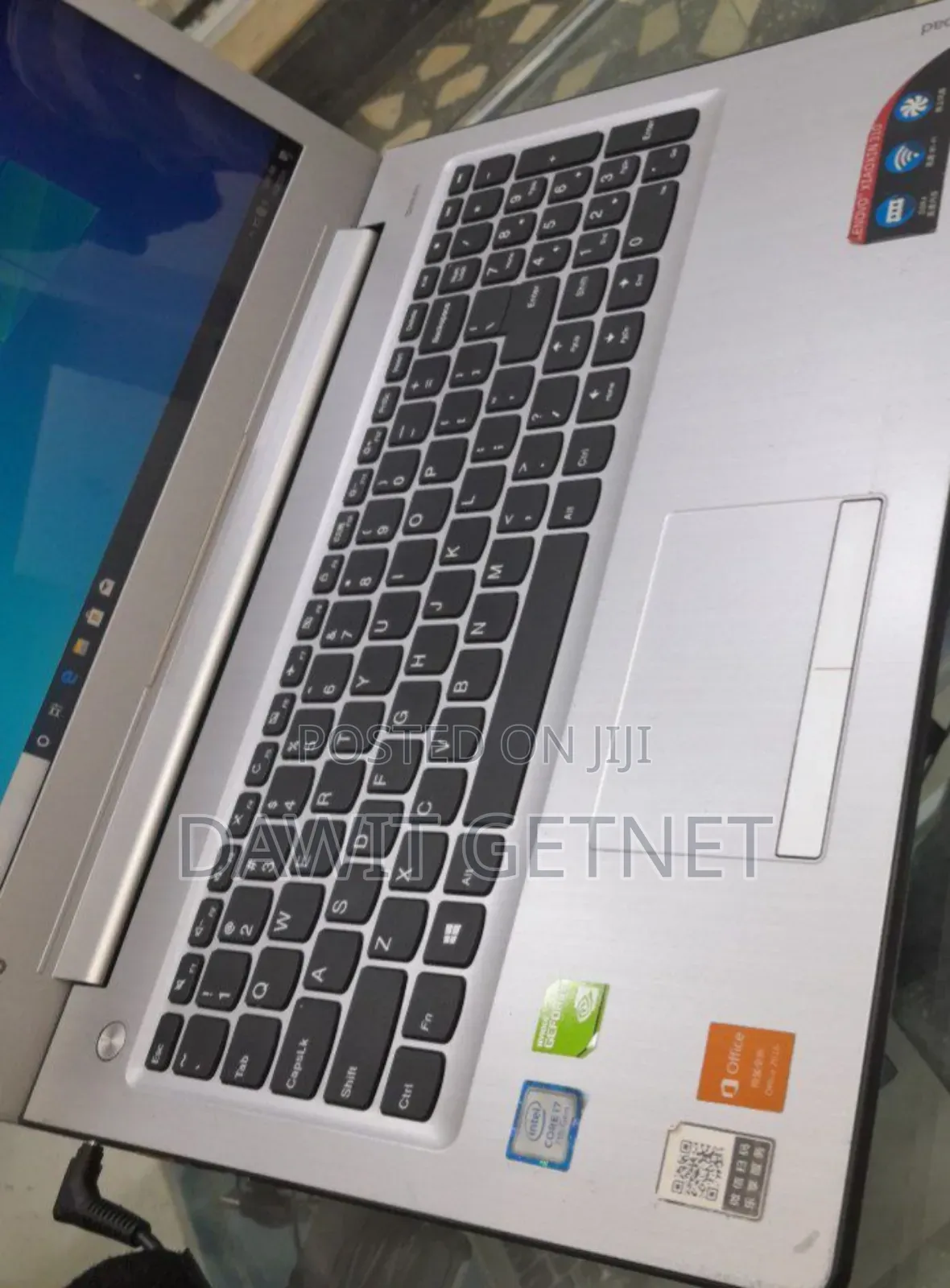 New Laptop Lenovo Ideapad 3 8GB Intel Core I7 SSD 1T