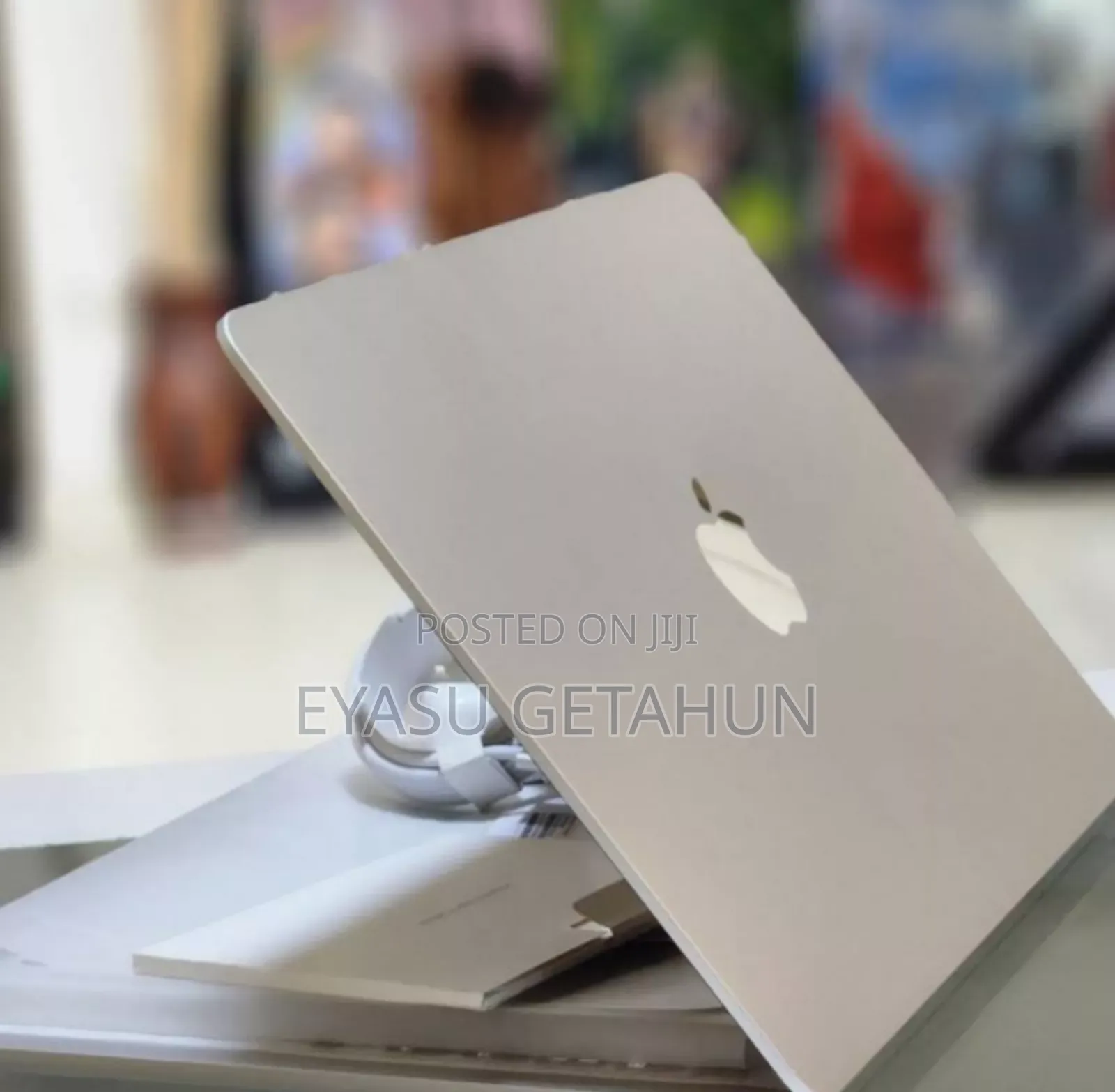 New Laptop Apple MacBook Air 2025 M4 15-Inch 16GB Apple M4 SSD 256GB