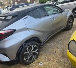 Toyota C-HR 2017 Silver