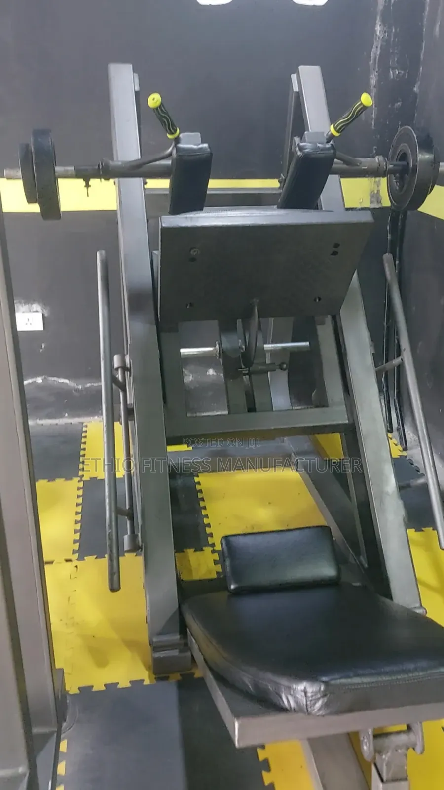 Leg Press Machine