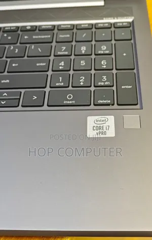 New Laptop HP ZBook Firefly 14 G7 16GB Intel Core I7 SSD 512GB