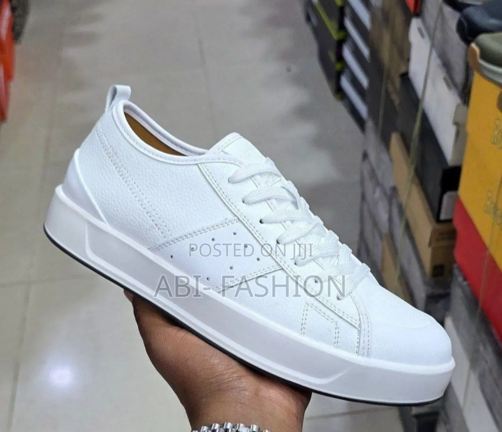 Runshine Flat White and Black