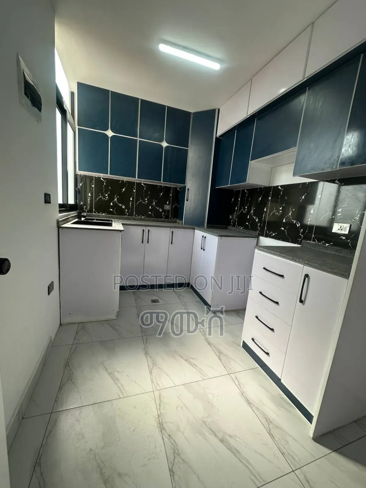 Furnished 2bdrm Apartment in ሰሚት ፍየል ቤት ጀርባ ያለው, Bole for sale