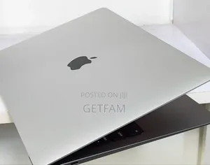 New Laptop Apple MacBook Air 2020 M1 8GB Intel SSD 256GB