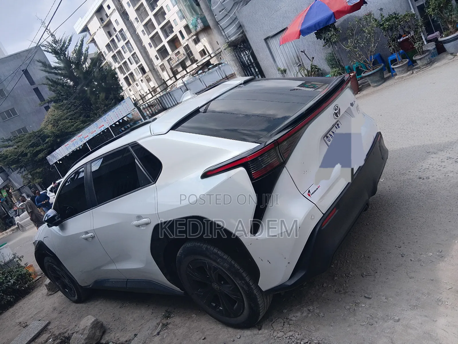 Toyota bZ4X 2023 White