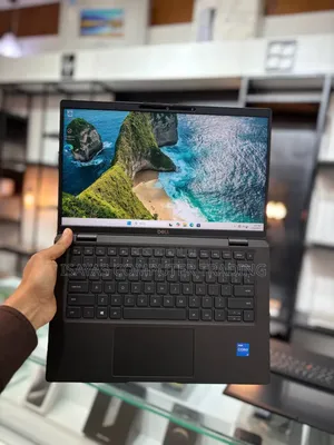 New Laptop Dell Latitude 7420 16GB Intel Core I7 SSD 512GB