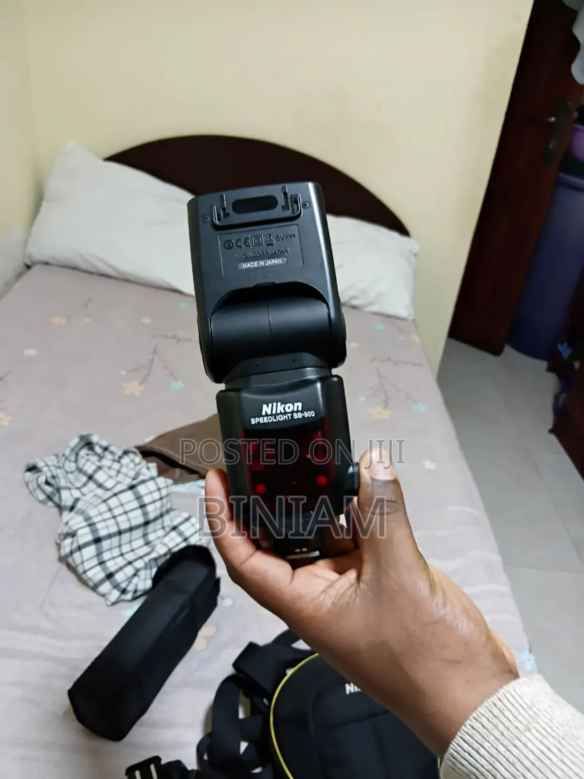 Nikon Speedlight Sb 900 With D3000 Flash