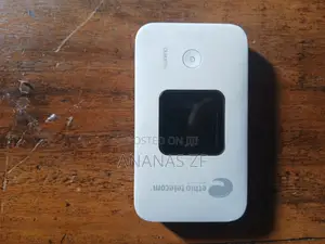 Photo - Huawei Wifi Router