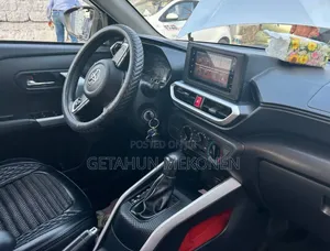 Toyota Raize 2022 Silver