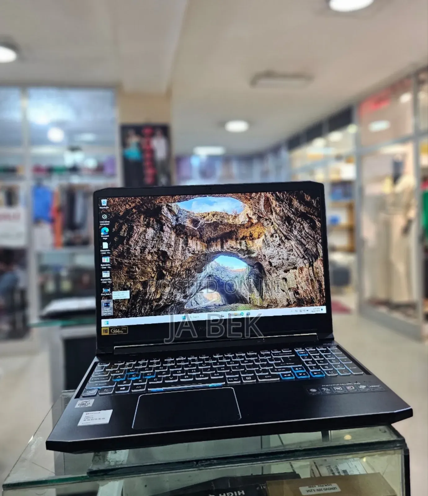 New Laptop Acer Predator Helios 300 16GB Intel Core I7 SSD 512GB