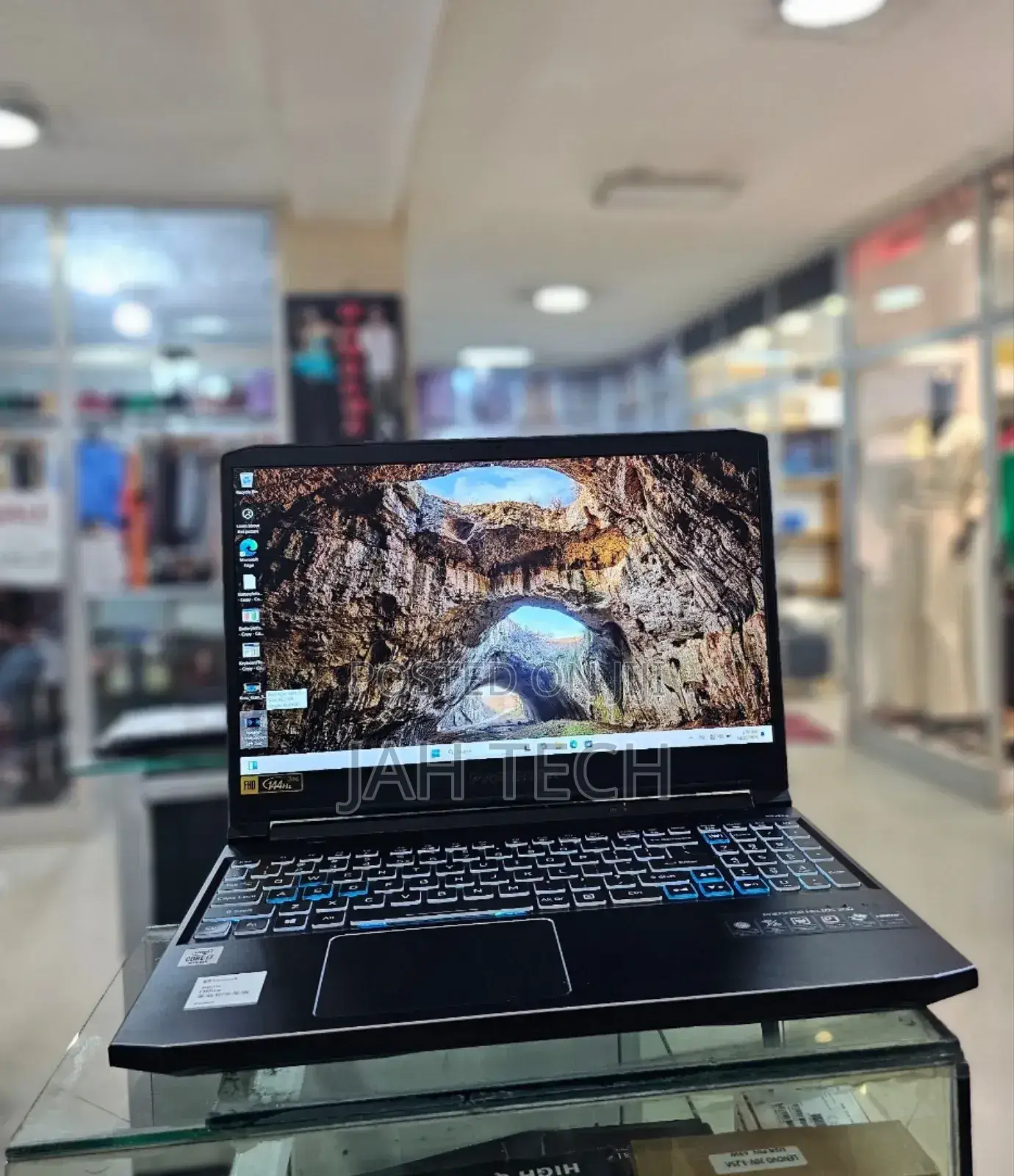 New Laptop Acer Predator Helios 300 16GB Intel Core I7 SSD 512GB