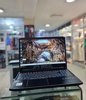 Photo - New Laptop Acer Predator Helios 300 16GB Intel Core I7 SSD 512GB