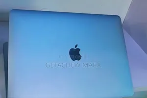 New Laptop Apple MacBook Air 2020 M1 8GB Intel Core I7 SSD 256GB