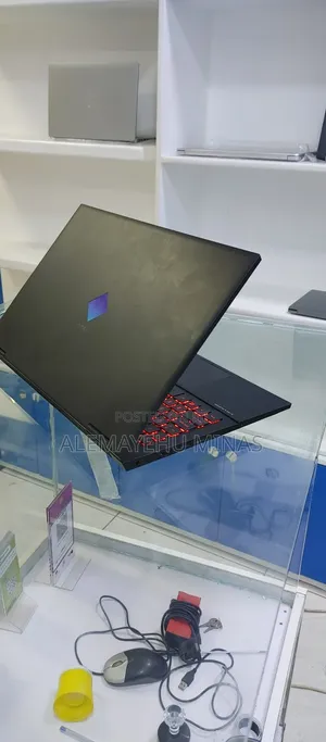 New Laptop HP Omen 15 16GB Intel Core I7 SSD 512GB