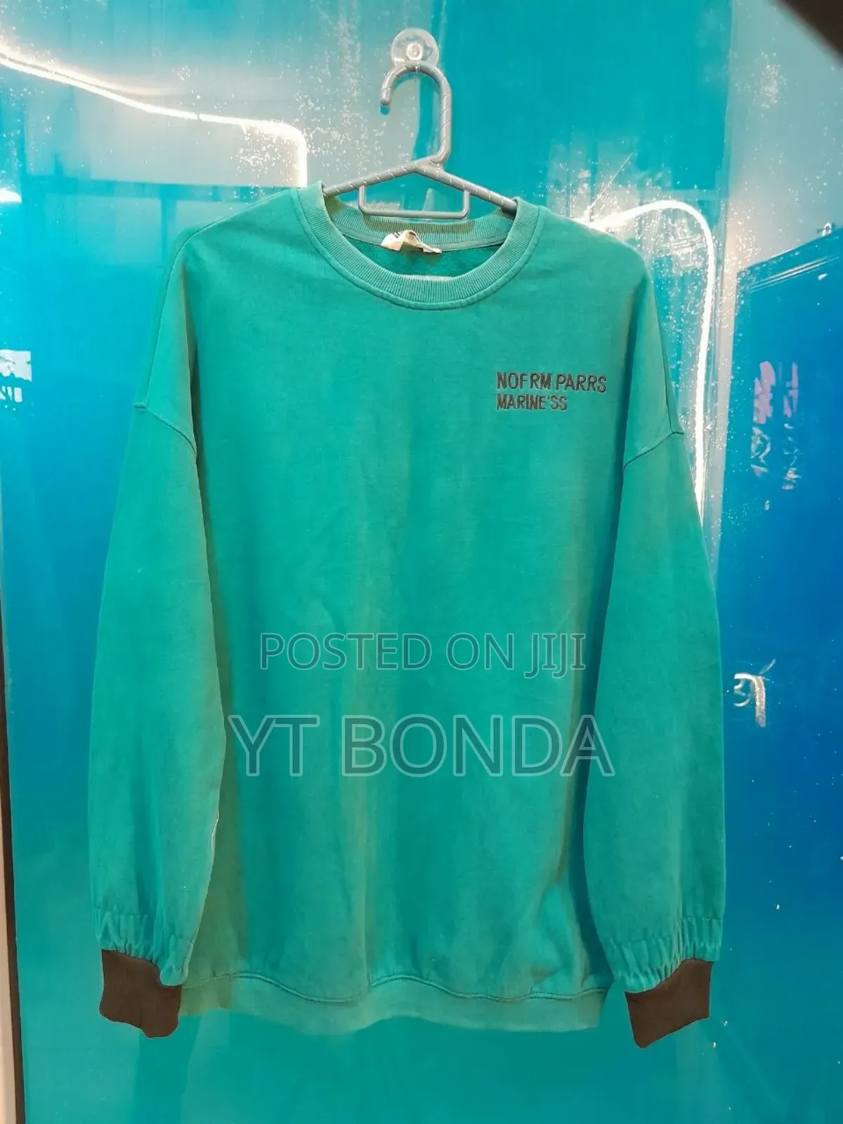 Thrift Sweater/ ቦንዳ ሹራብ